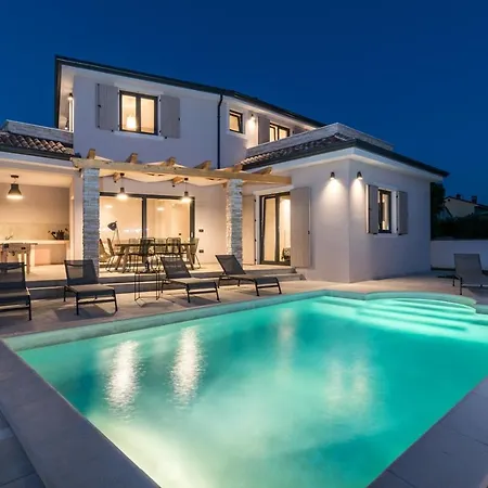 Beautiful With Sea View