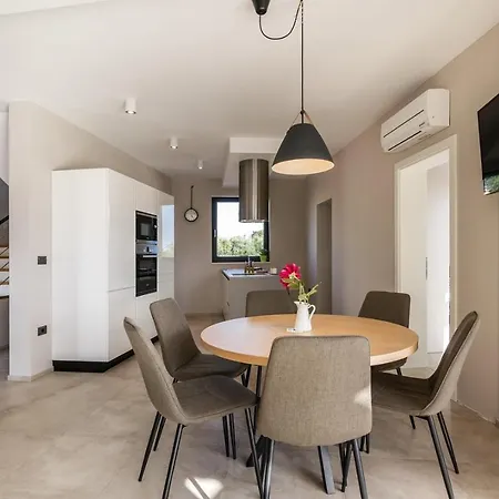 Beautiful With Sea View Galizana